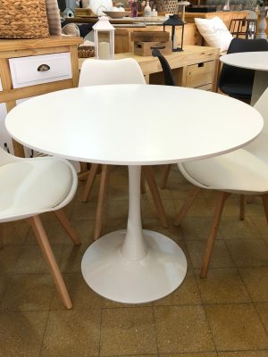 MESA TULIP BLANCA Y NEGRA