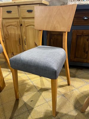 SILLA HOLLY GUATAMBU TAPIZADA