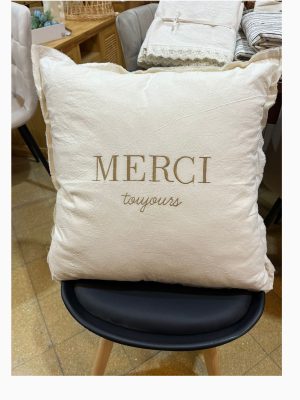 ALMOHADON MERCI 60X60CMB